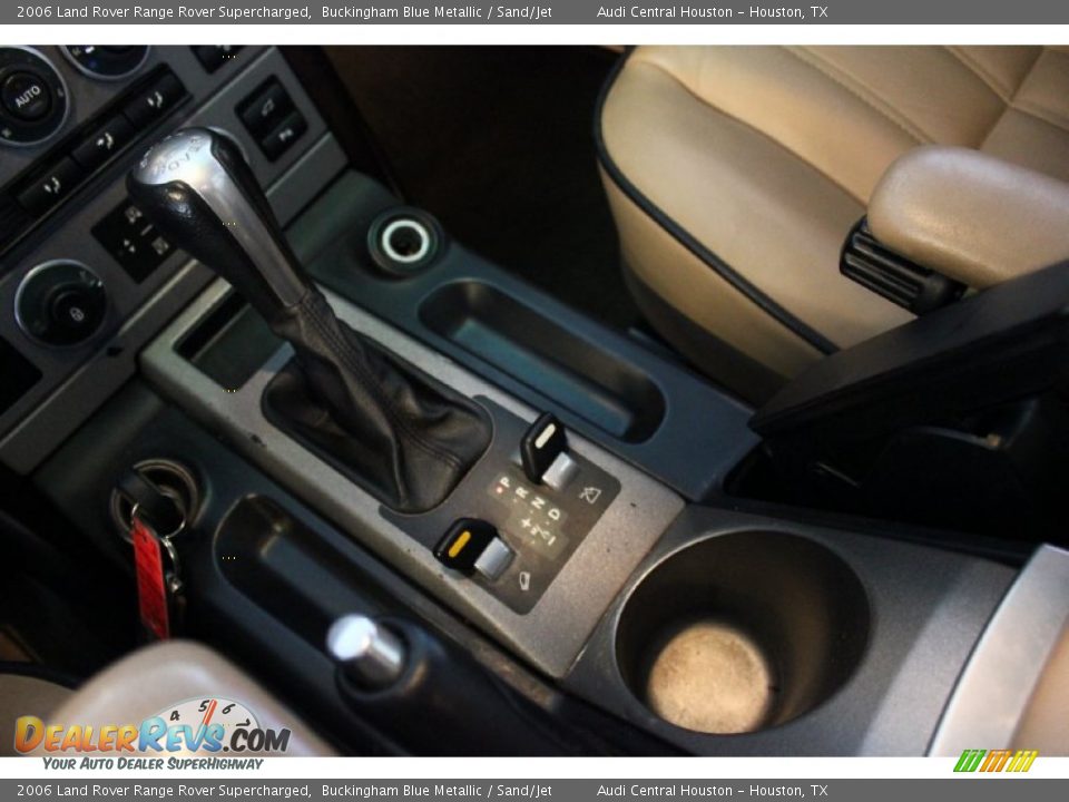 2006 Land Rover Range Rover Supercharged Buckingham Blue Metallic / Sand/Jet Photo #15