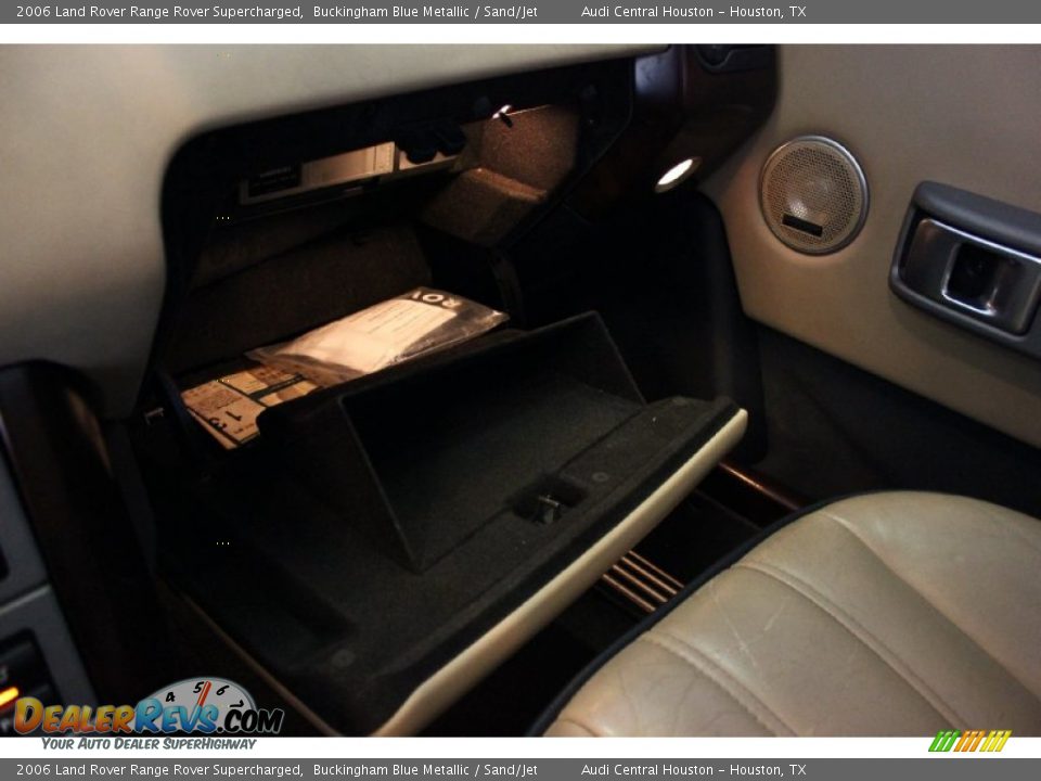 2006 Land Rover Range Rover Supercharged Buckingham Blue Metallic / Sand/Jet Photo #20