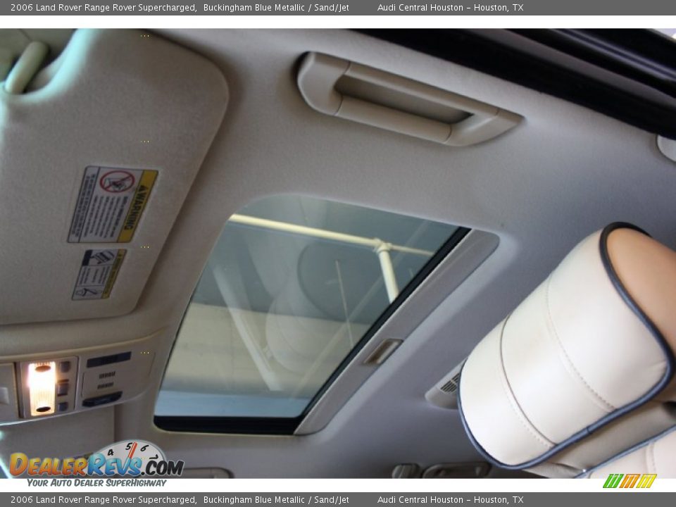 2006 Land Rover Range Rover Supercharged Buckingham Blue Metallic / Sand/Jet Photo #25