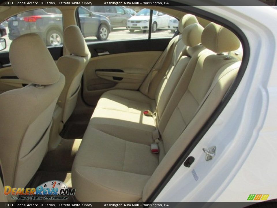 2011 Honda Accord LX Sedan Taffeta White / Ivory Photo #16