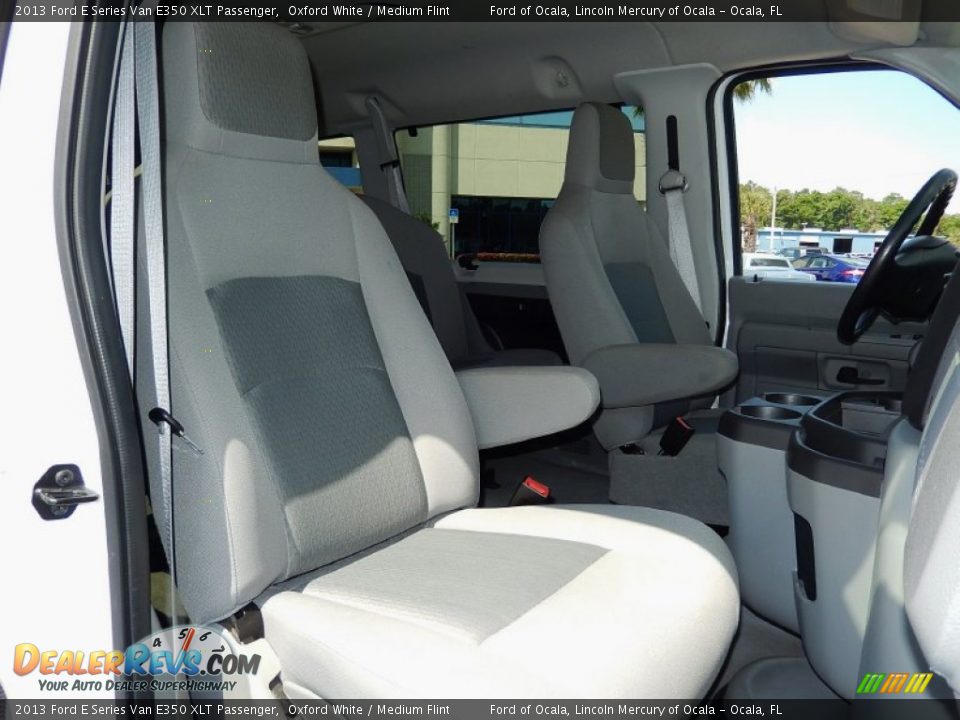 2013 Ford E Series Van E350 XLT Passenger Oxford White / Medium Flint Photo #16