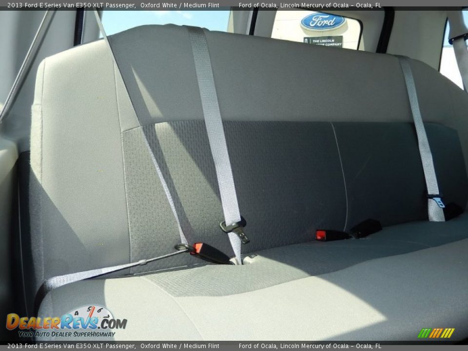 2013 Ford E Series Van E350 XLT Passenger Oxford White / Medium Flint Photo #19