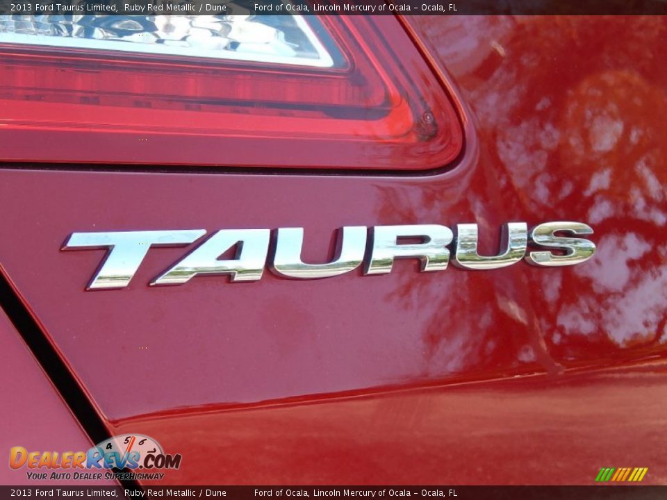 2013 Ford Taurus Limited Logo Photo #9