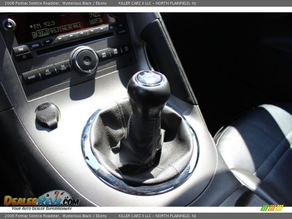 2008 Pontiac Solstice Roadster Mysterious Black / Ebony Photo #26