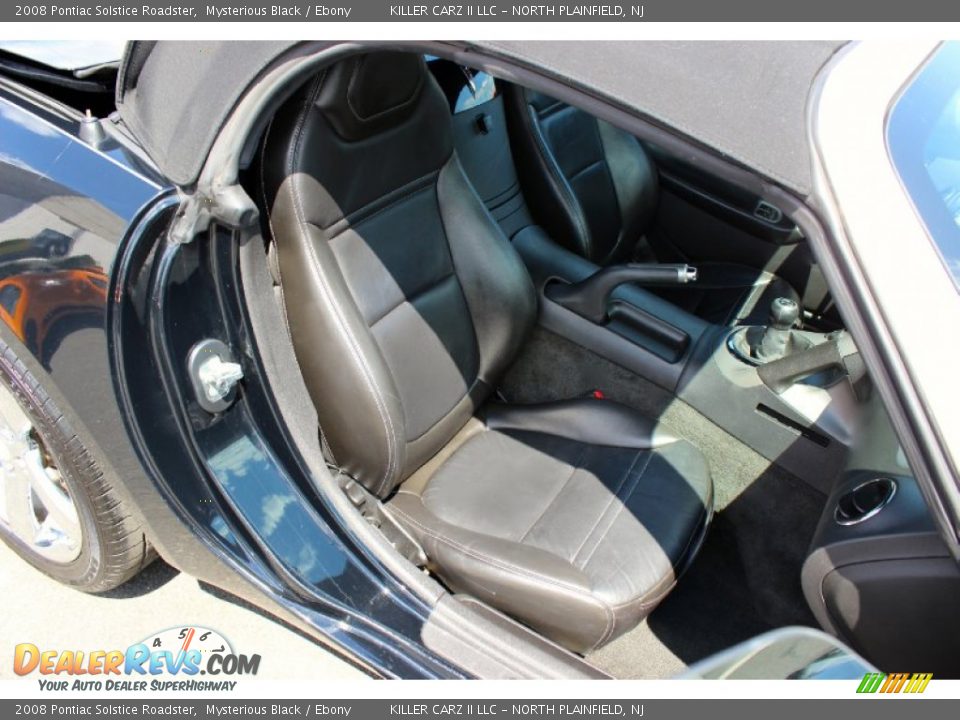 2008 Pontiac Solstice Roadster Mysterious Black / Ebony Photo #27