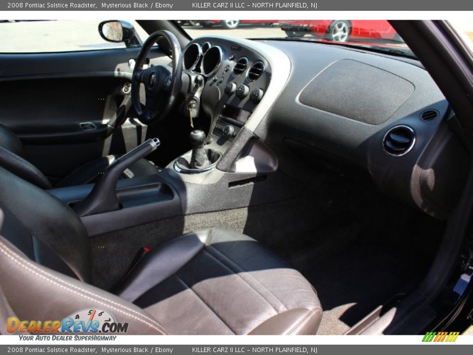 2008 Pontiac Solstice Roadster Mysterious Black / Ebony Photo #29