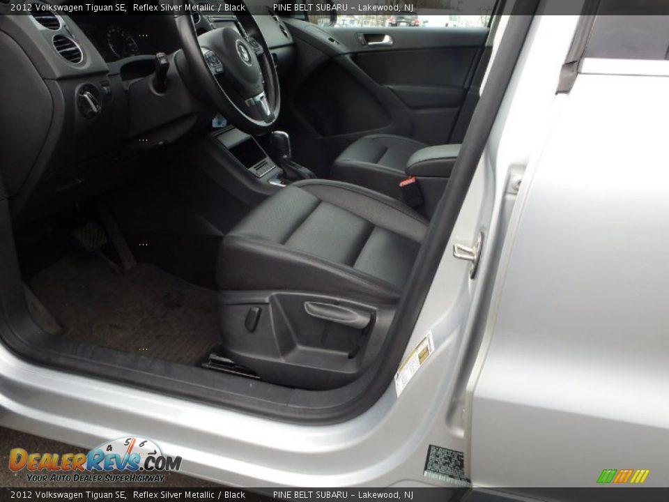 2012 Volkswagen Tiguan SE Reflex Silver Metallic / Black Photo #10