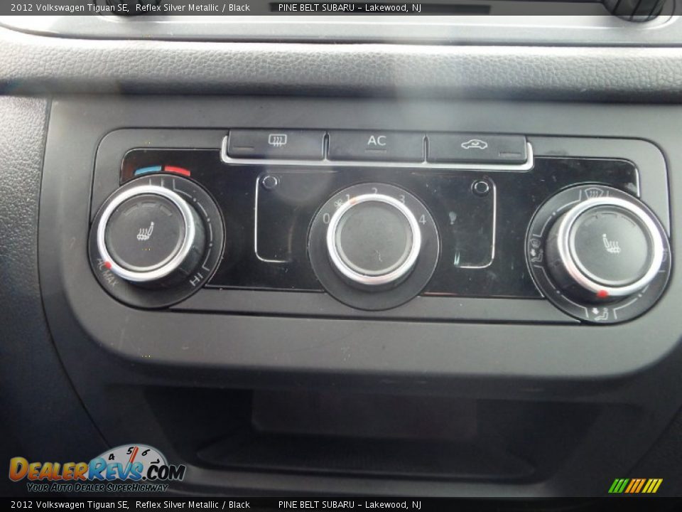 2012 Volkswagen Tiguan SE Reflex Silver Metallic / Black Photo #19