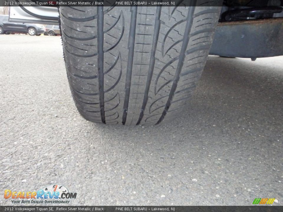 2012 Volkswagen Tiguan SE Reflex Silver Metallic / Black Photo #24