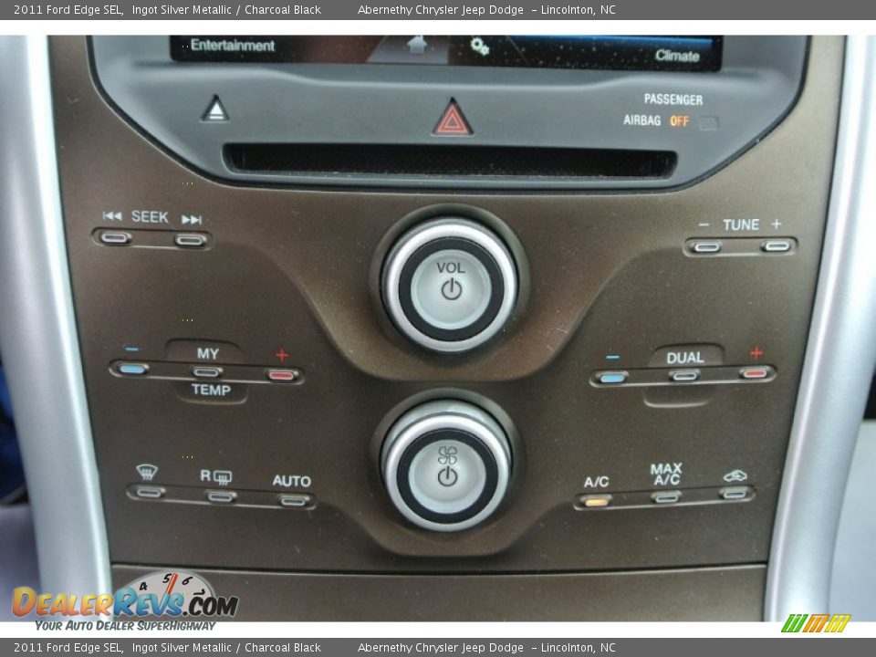 2011 Ford Edge SEL Ingot Silver Metallic / Charcoal Black Photo #16