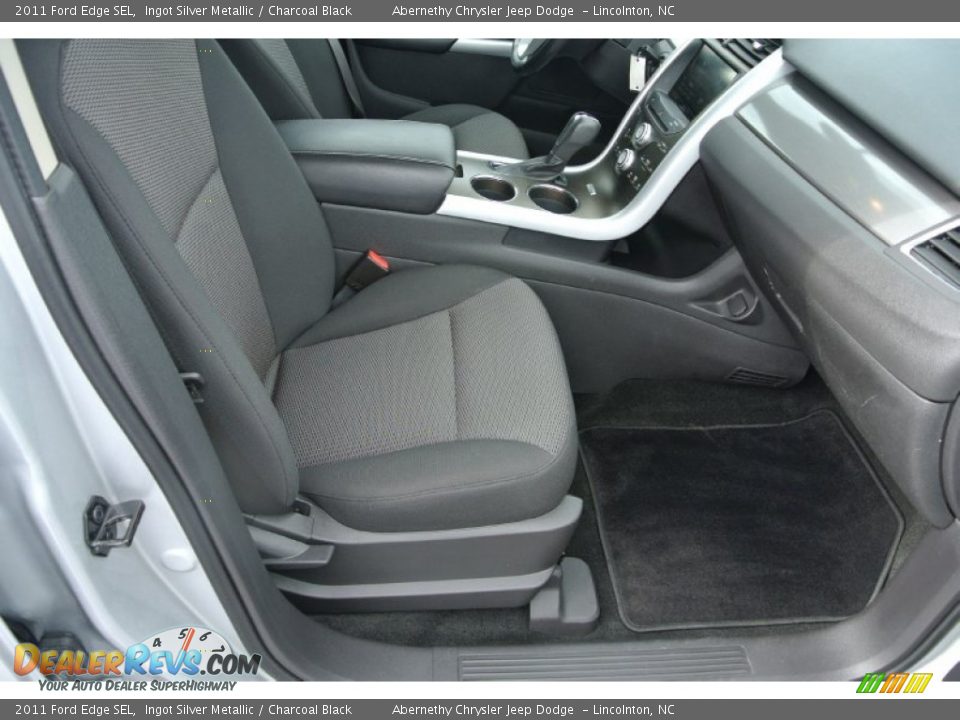 2011 Ford Edge SEL Ingot Silver Metallic / Charcoal Black Photo #24