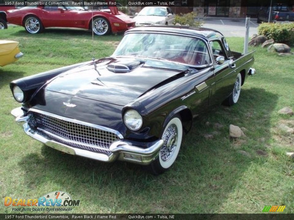 1957 Ford Thunderbird Convertible Raven Black / Flame Red Photo #3