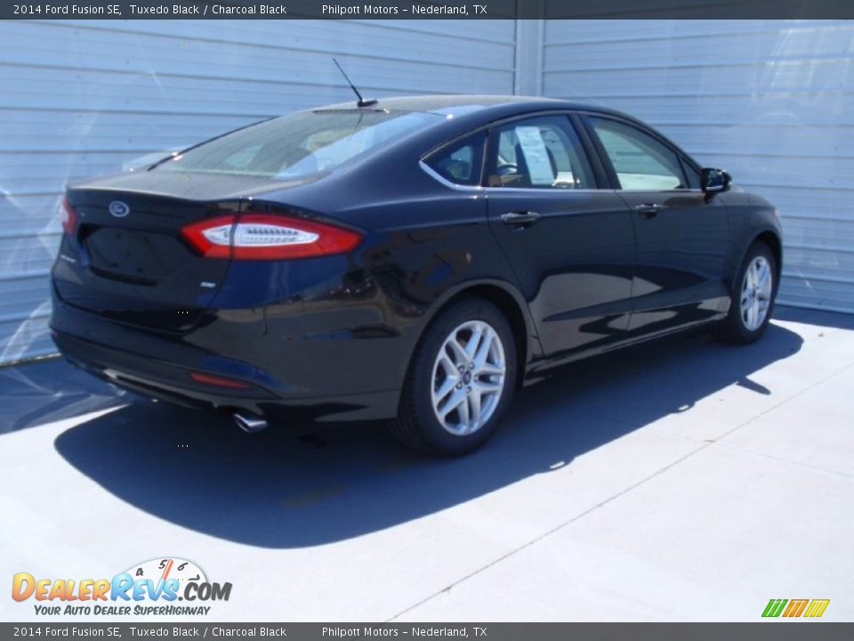 2014 Ford Fusion SE Tuxedo Black / Charcoal Black Photo #4