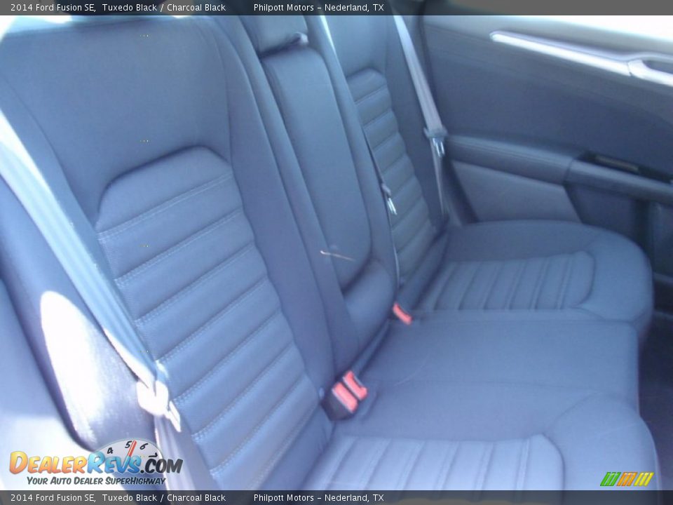 2014 Ford Fusion SE Tuxedo Black / Charcoal Black Photo #21