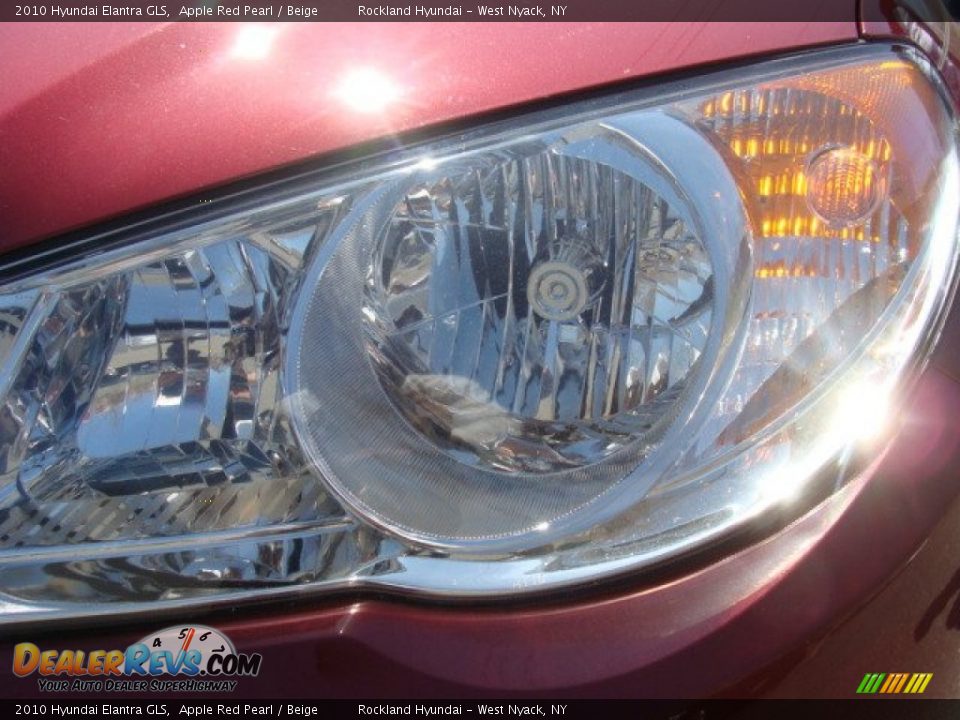 2010 Hyundai Elantra GLS Apple Red Pearl / Beige Photo #29