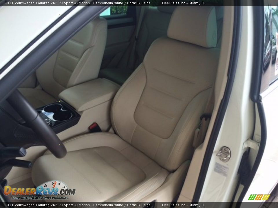 2011 Volkswagen Touareg VR6 FSI Sport 4XMotion Campanella White / Cornsilk Beige Photo #9