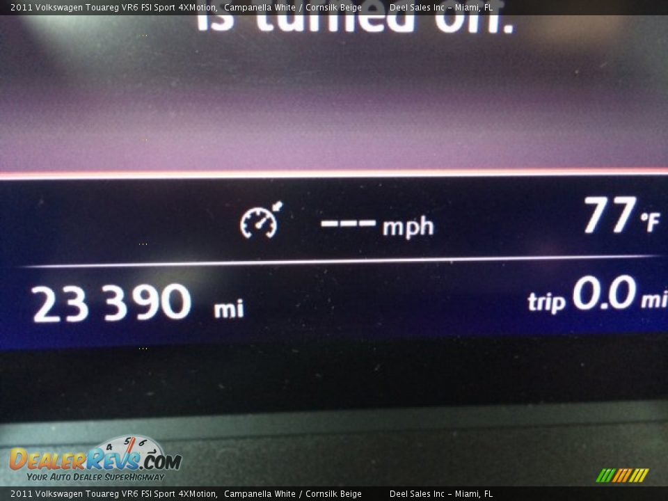 2011 Volkswagen Touareg VR6 FSI Sport 4XMotion Campanella White / Cornsilk Beige Photo #15
