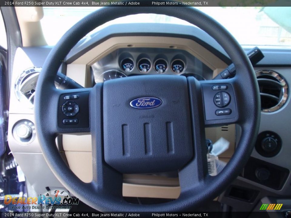 2014 Ford F250 Super Duty XLT Crew Cab 4x4 Blue Jeans Metallic / Adobe Photo #32