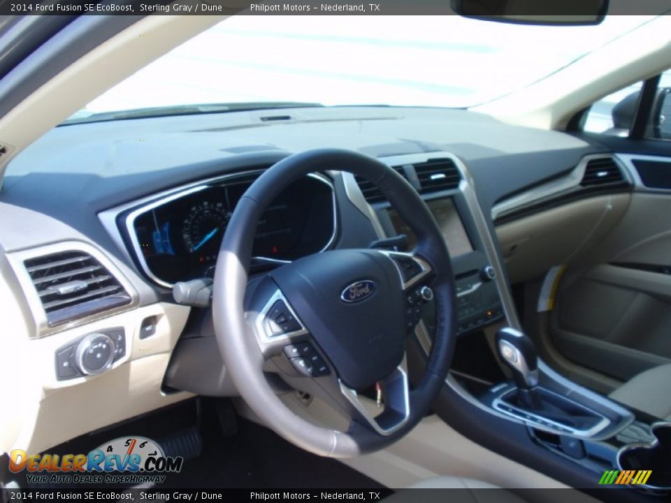 2014 Ford Fusion SE EcoBoost Sterling Gray / Dune Photo #28