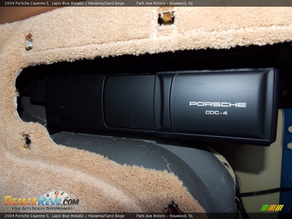2004 Porsche Cayenne S Lapis Blue Metallic / Havanna/Sand Beige Photo #28