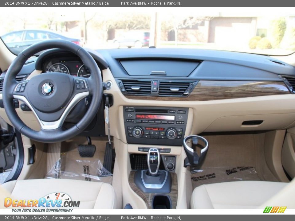 2014 BMW X1 xDrive28i Cashmere Silver Metallic / Beige Photo #12