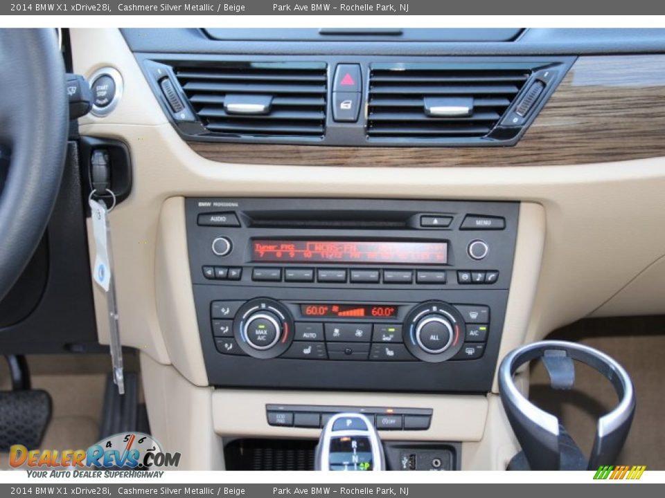 2014 BMW X1 xDrive28i Cashmere Silver Metallic / Beige Photo #13