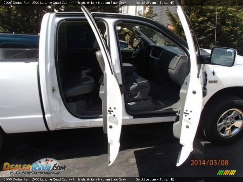 2006 Dodge Ram 1500 Laramie Quad Cab 4x4 Bright White / Medium Slate Gray Photo #7