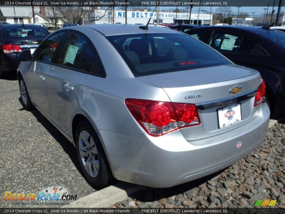 2014 Chevrolet Cruze LS Silver Ice Metallic / Jet Black/Medium Titanium Photo #2