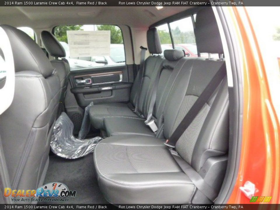2014 Ram 1500 Laramie Crew Cab 4x4 Flame Red / Black Photo #11