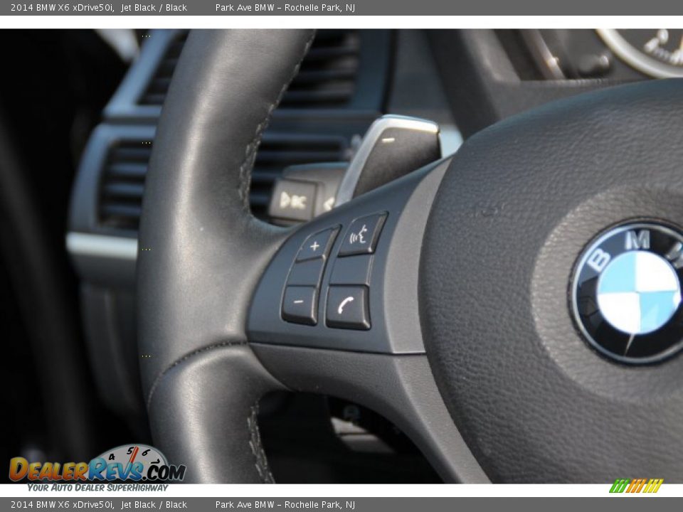 Controls of 2014 BMW X6 xDrive50i Photo #17