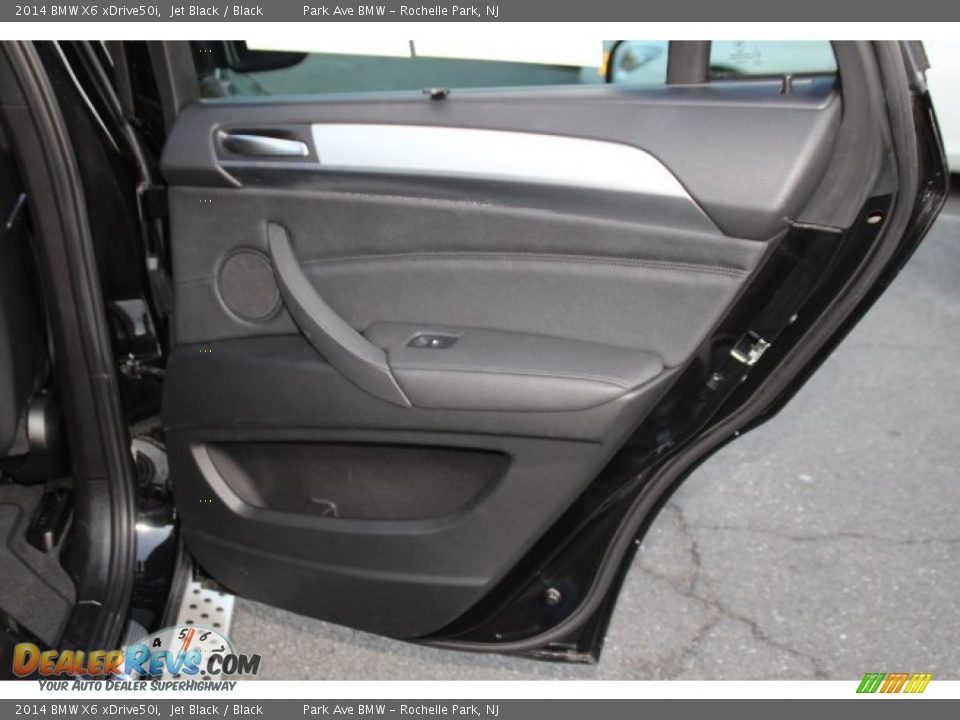 Door Panel of 2014 BMW X6 xDrive50i Photo #23