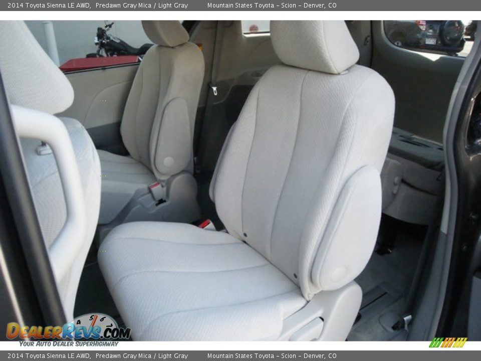 2014 Toyota Sienna LE AWD Predawn Gray Mica / Light Gray Photo #6