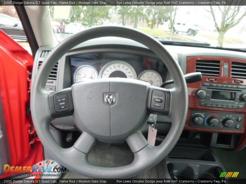 2005 Dodge Dakota SLT Quad Cab Flame Red / Medium Slate Gray Photo #16