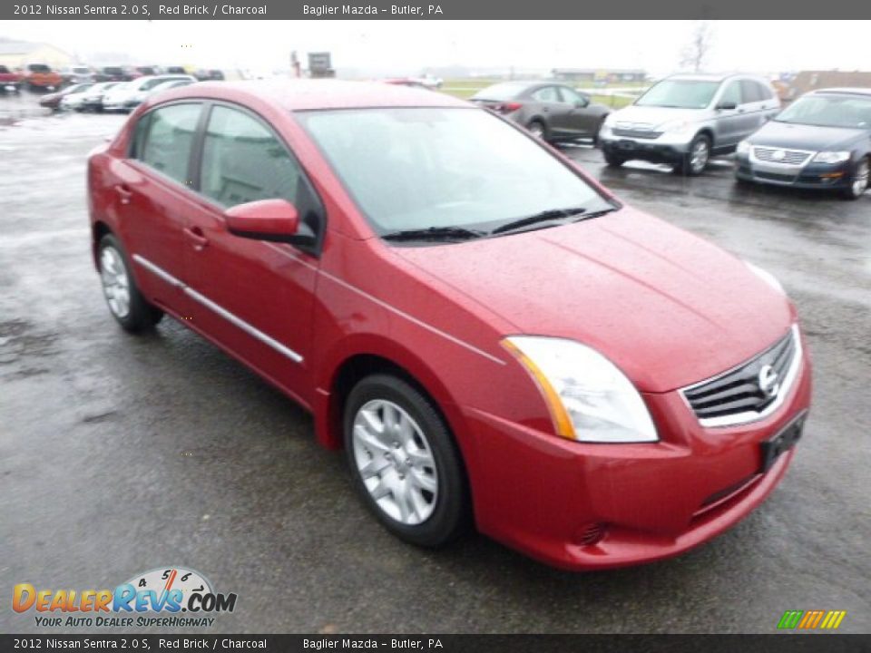 2012 Nissan Sentra 2.0 S Red Brick / Charcoal Photo #4