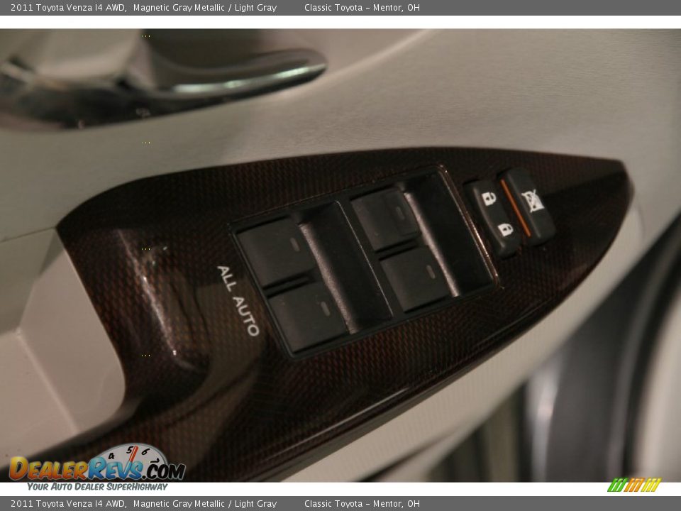 2011 Toyota Venza I4 AWD Magnetic Gray Metallic / Light Gray Photo #5