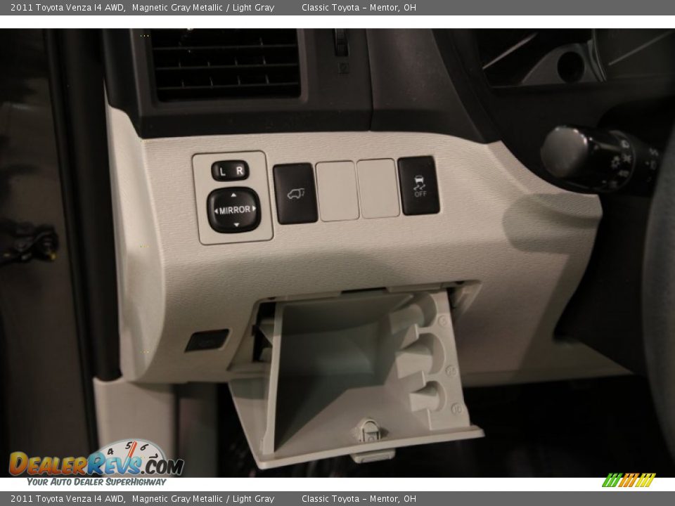 2011 Toyota Venza I4 AWD Magnetic Gray Metallic / Light Gray Photo #7