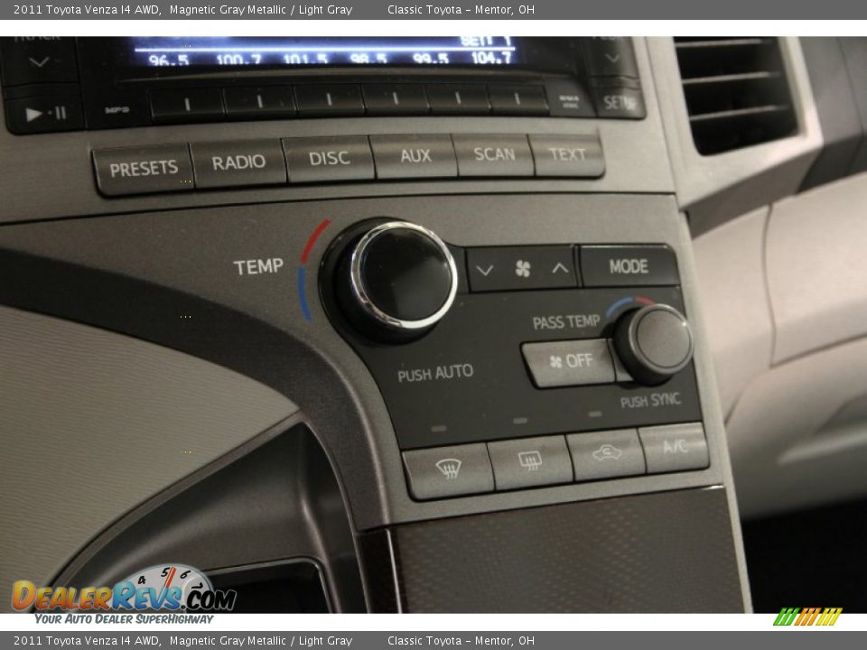 2011 Toyota Venza I4 AWD Magnetic Gray Metallic / Light Gray Photo #14