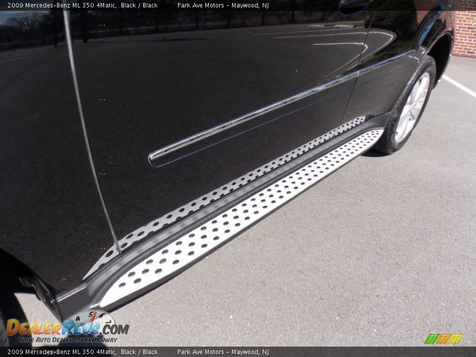 2009 Mercedes-Benz ML 350 4Matic Black / Black Photo #6