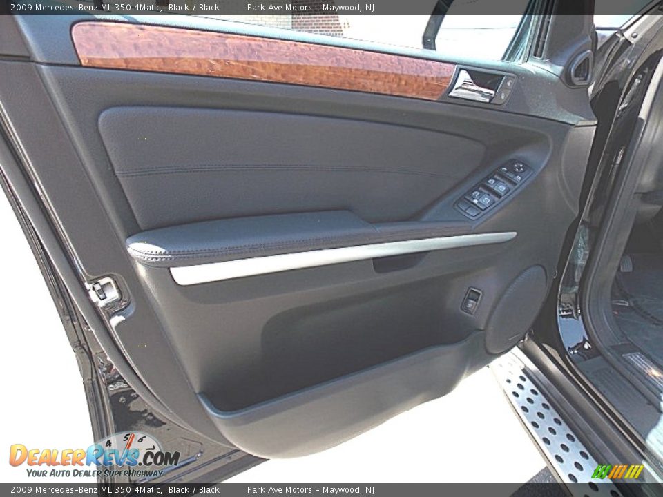 2009 Mercedes-Benz ML 350 4Matic Black / Black Photo #9