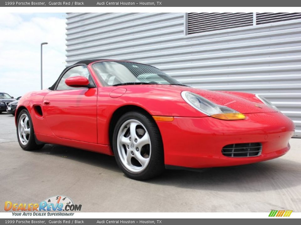 Front 3/4 View of 1999 Porsche Boxster  Photo #14