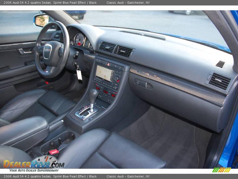2006 Audi S4 4.2 quattro Sedan Sprint Blue Pearl Effect / Black Photo #23