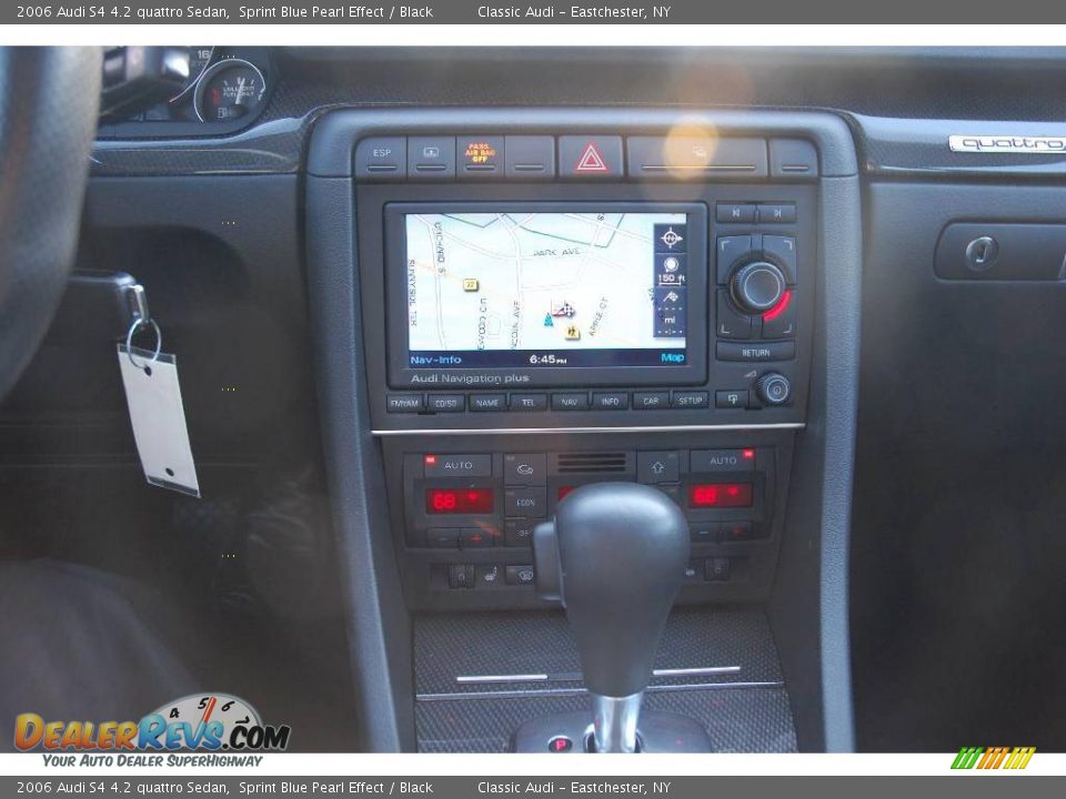 2006 Audi S4 4.2 quattro Sedan Sprint Blue Pearl Effect / Black Photo #26
