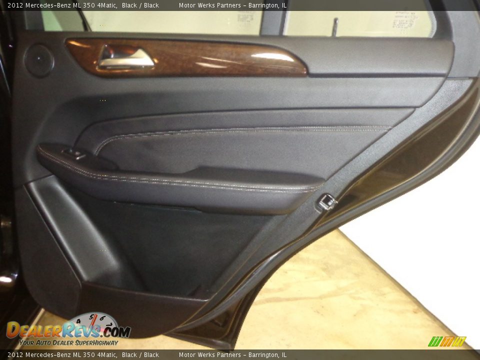 2012 Mercedes-Benz ML 350 4Matic Black / Black Photo #33