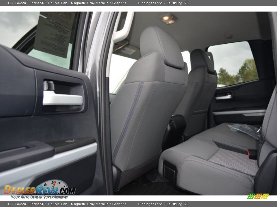 2014 Toyota Tundra SR5 Double Cab Magnetic Gray Metallic / Graphite Photo #8