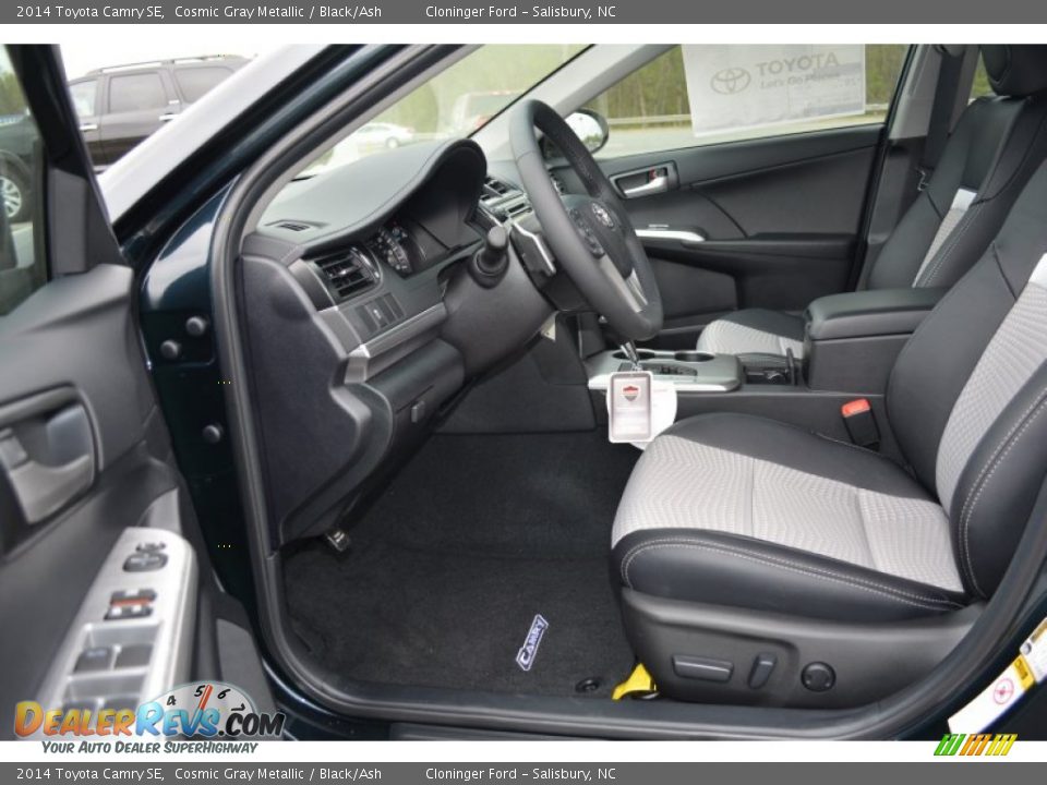 2014 Toyota Camry SE Cosmic Gray Metallic / Black/Ash Photo #6