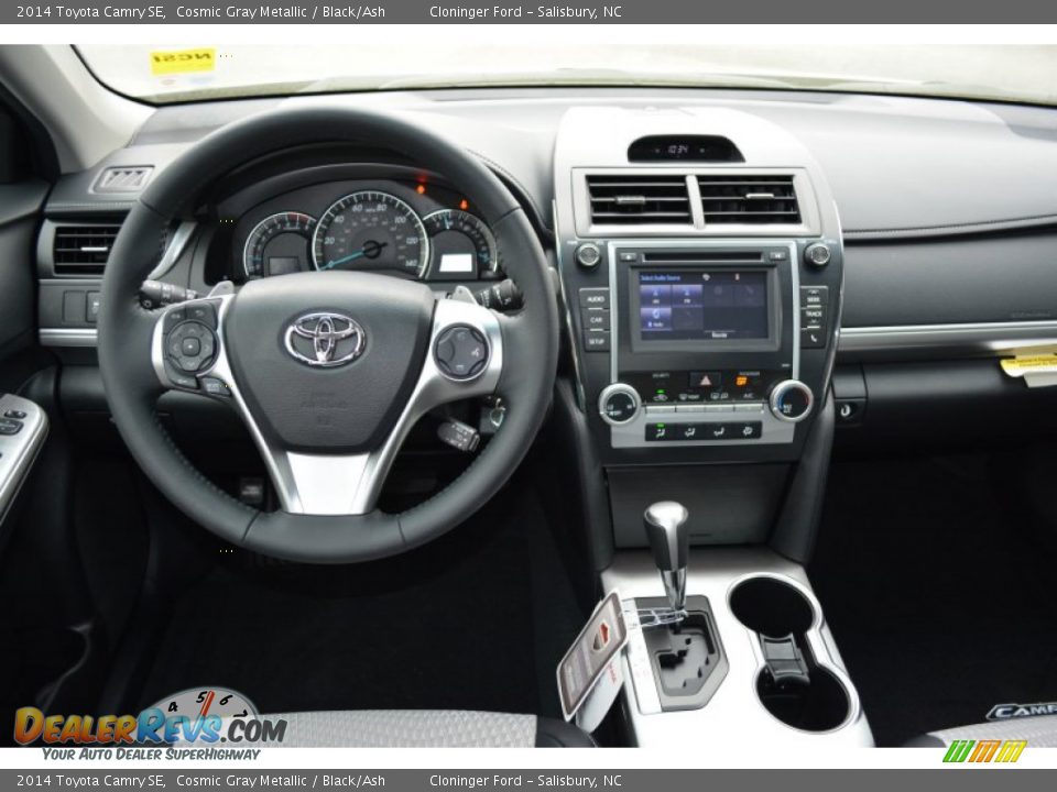 2014 Toyota Camry SE Cosmic Gray Metallic / Black/Ash Photo #11