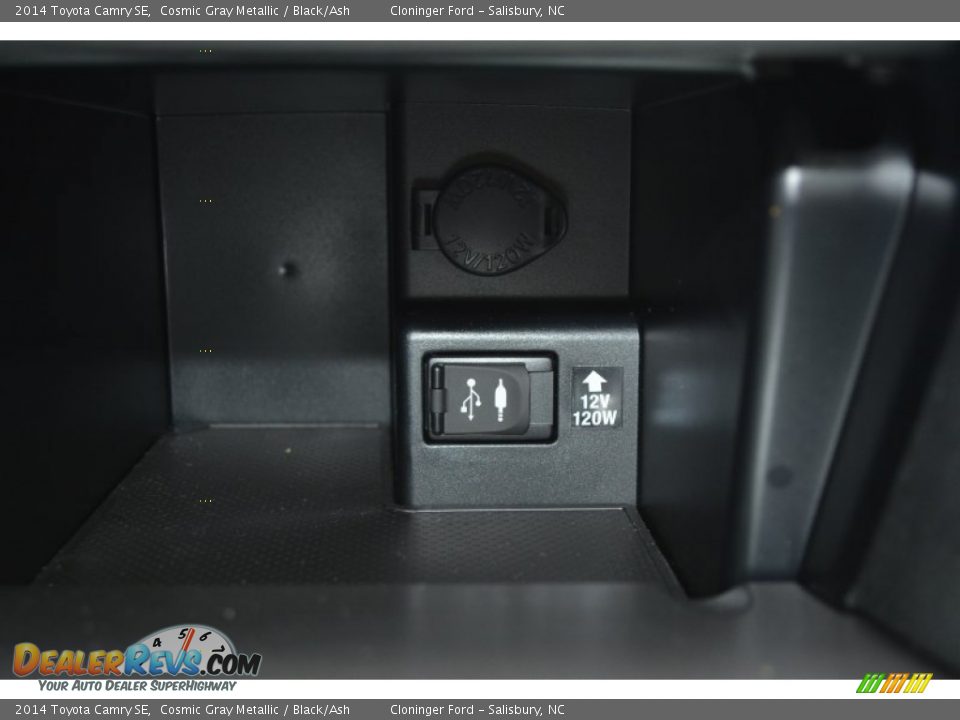 2014 Toyota Camry SE Cosmic Gray Metallic / Black/Ash Photo #15