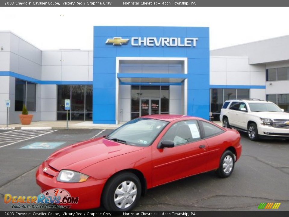 Front 3/4 View of 2003 Chevrolet Cavalier Coupe Photo #1