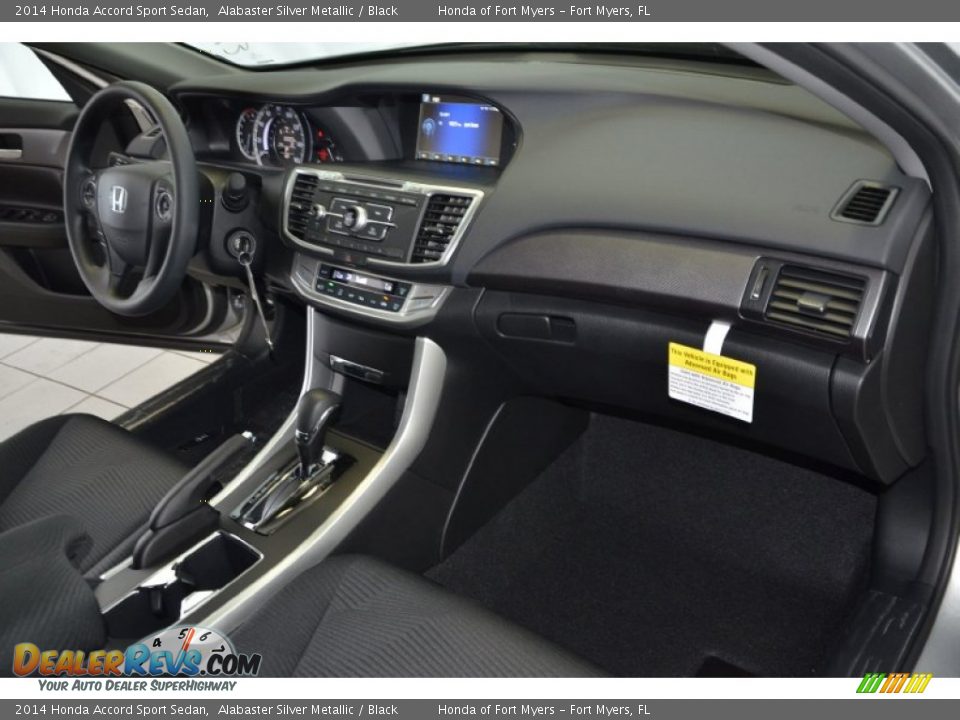 2014 Honda Accord Sport Sedan Alabaster Silver Metallic / Black Photo #24