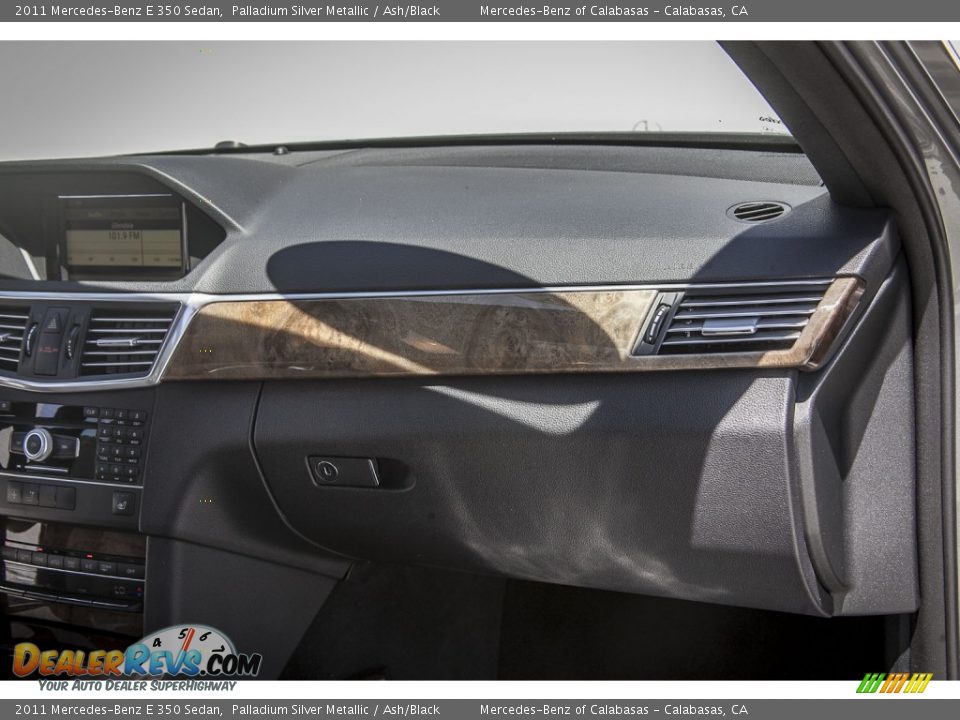 2011 Mercedes-Benz E 350 Sedan Palladium Silver Metallic / Ash/Black Photo #21
